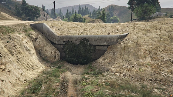 Tunnel Hideout — free FiveM mod